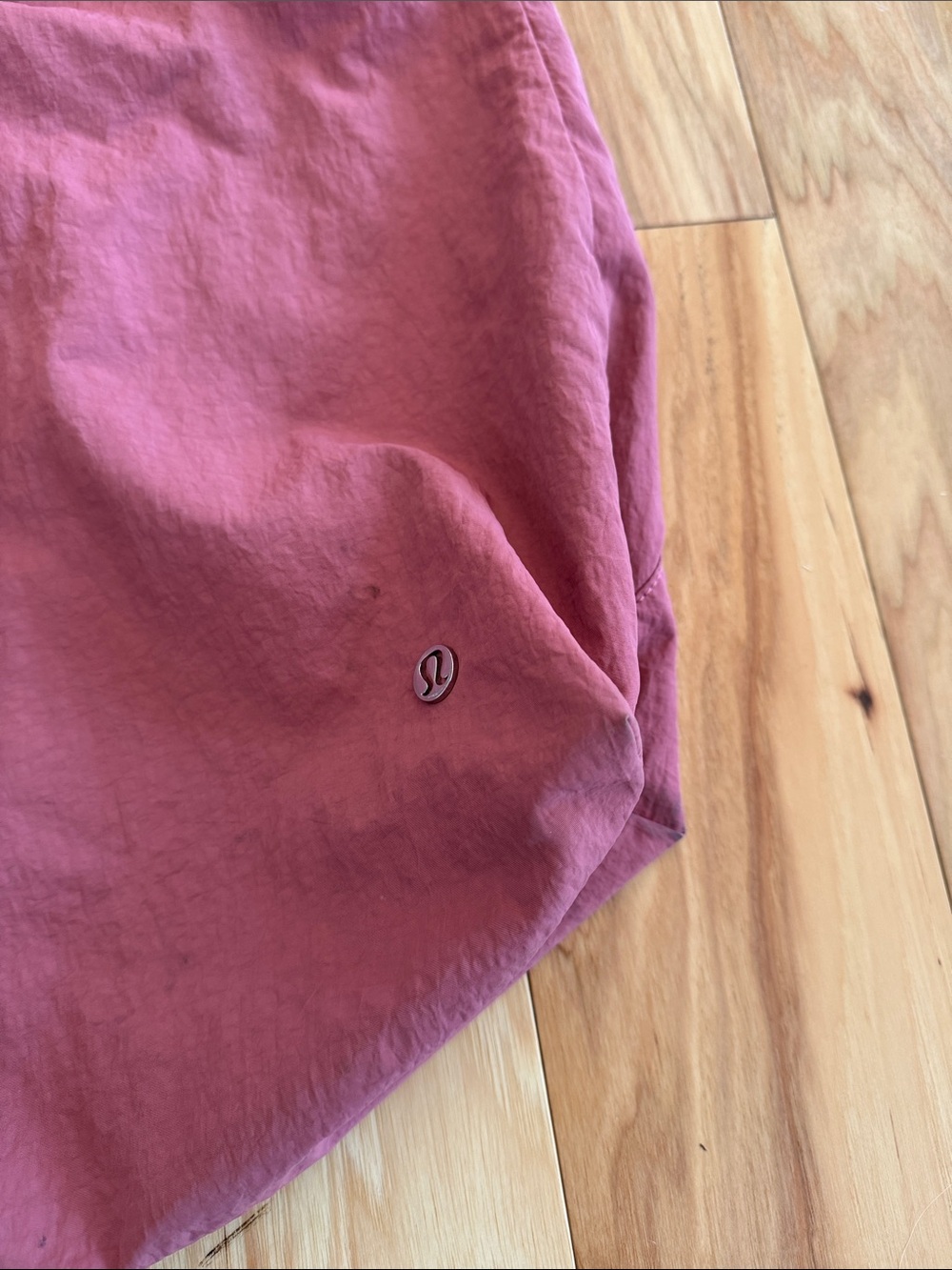 Lululemon cross it off tote Cherry tint 20L - Picture 5 of 10